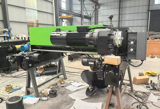 European Design Metallurgical Hoist
